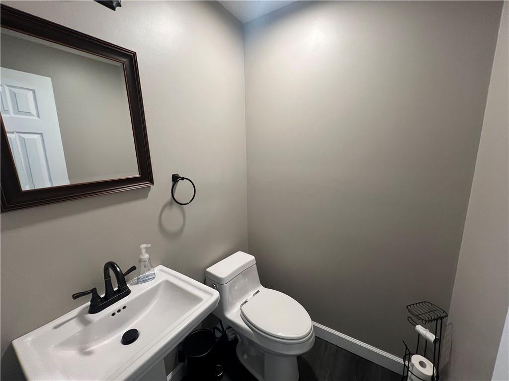 925 Downing Drive Property Photo 16