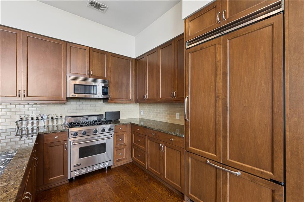 3630 Peachtree Road Ne Unit 1809 Property Photo 12