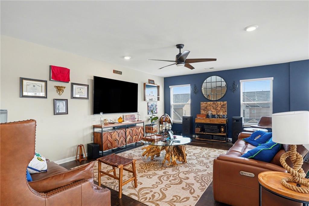 110 Canal Street Property Photo 22