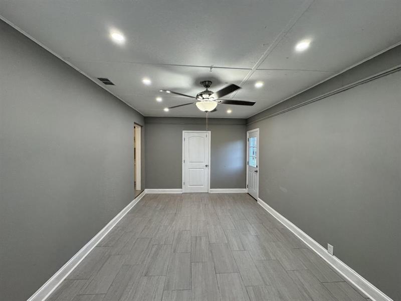 7740181 Property Photo 11