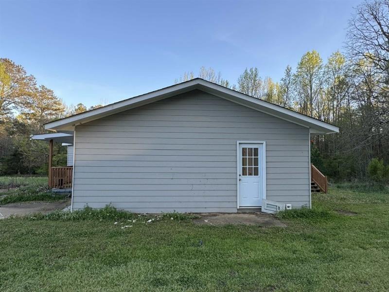 7740181 Property Photo 25