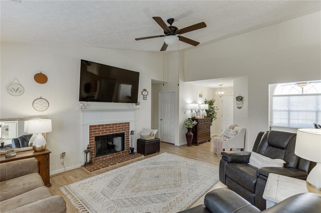 2340 Heatherton Circle Property Photo 9
