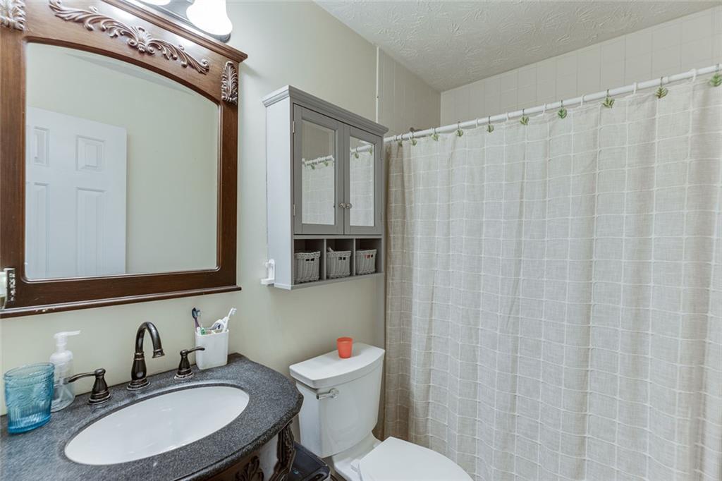 2340 Heatherton Circle Property Photo 26