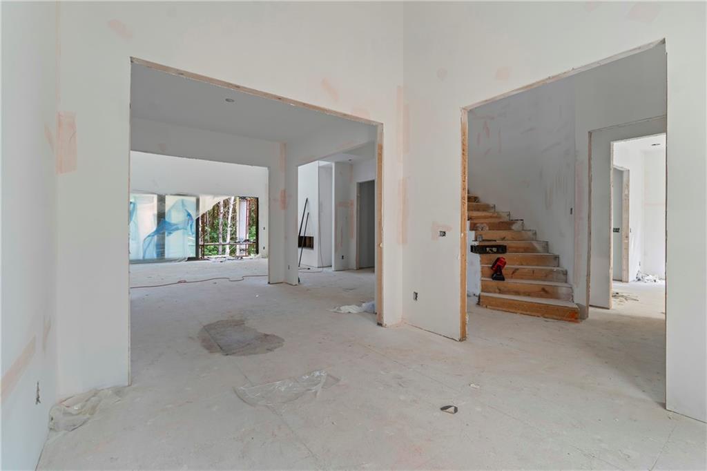 4215 Matisse Lane Property Photo 9