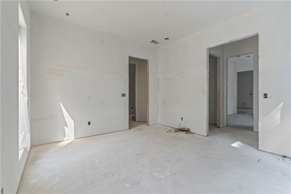 4215 Matisse Lane Property Photo 11