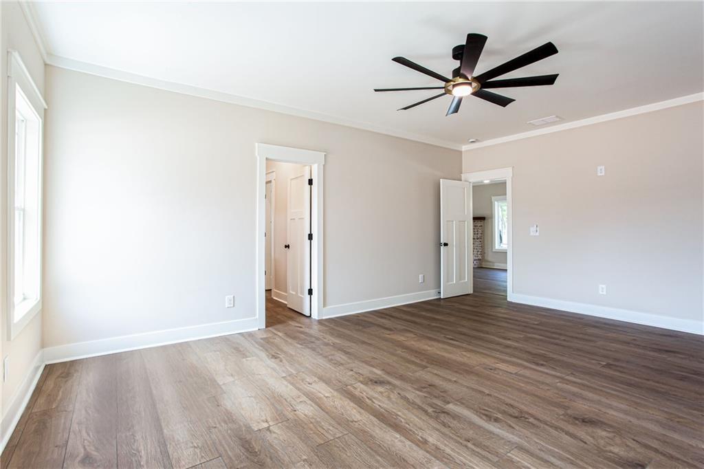 2044 Bennett Road Property Photo 26