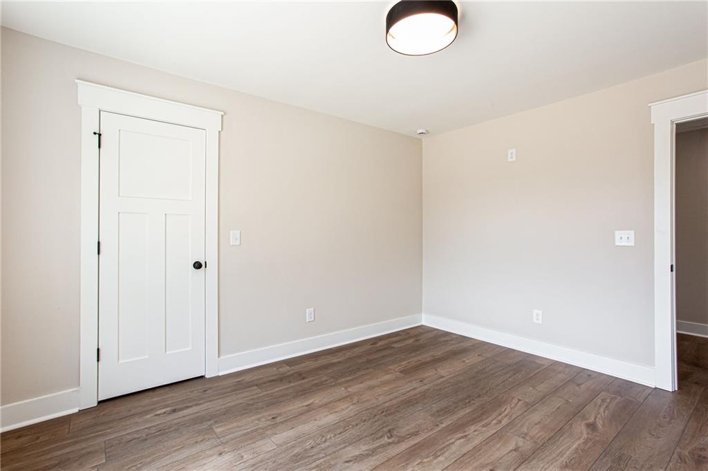 2044 Bennett Road Property Photo 43