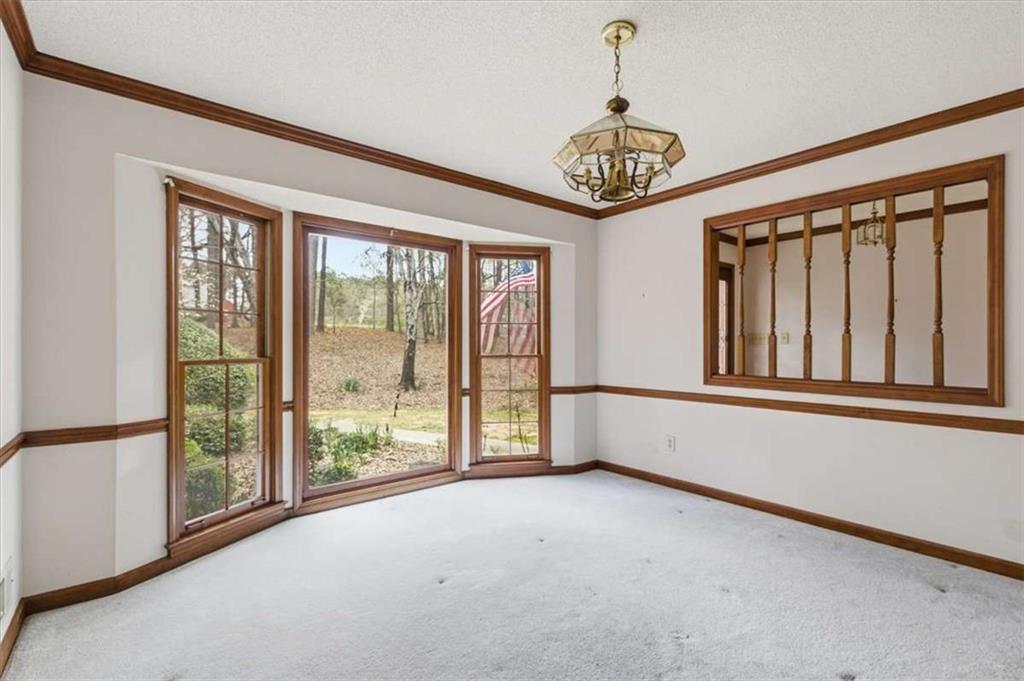 3197 Spring Lake Drive Property Photo 8