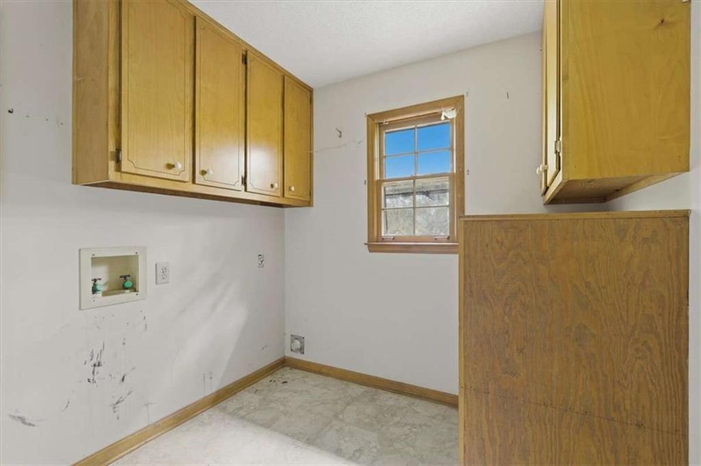 3197 Spring Lake Drive Property Photo 18