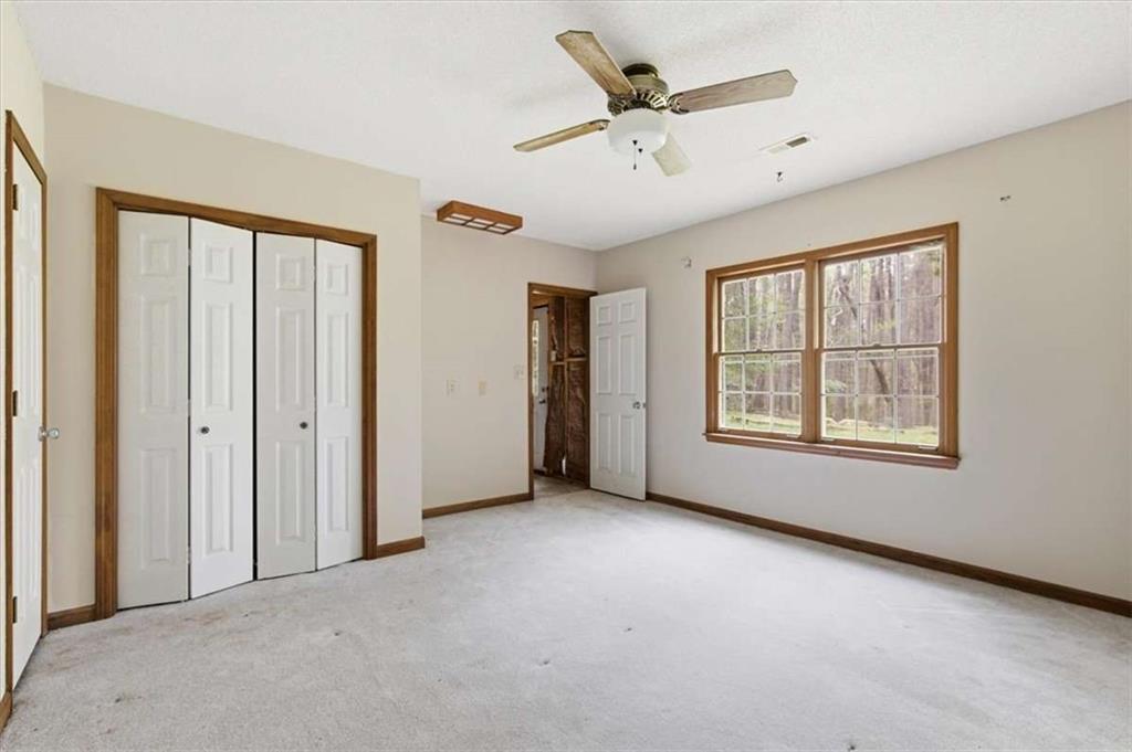 3197 Spring Lake Drive Property Photo 29