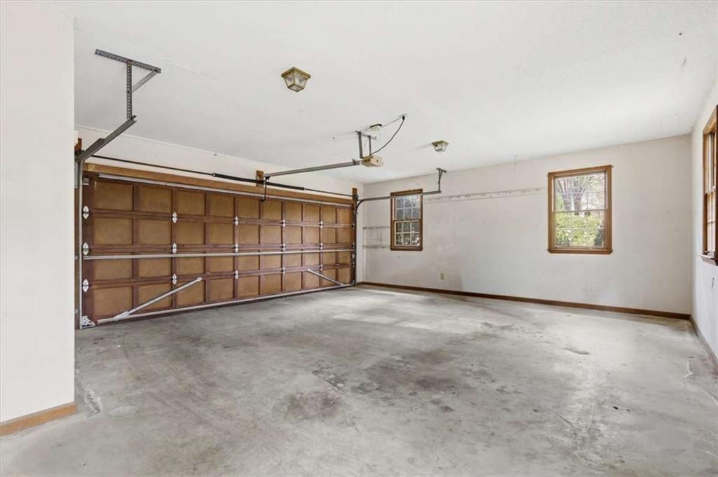3197 Spring Lake Drive Property Photo 33