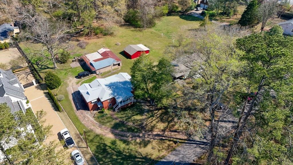 112 Barnesdale Terrace Property Photo 3