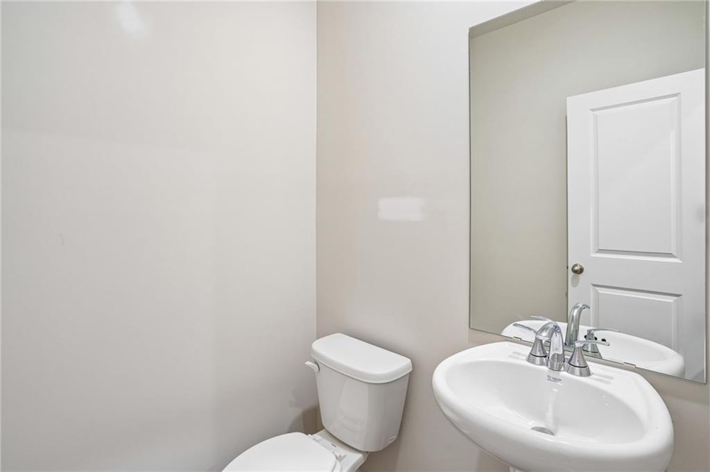 7844 Marie Way Property Photo 6