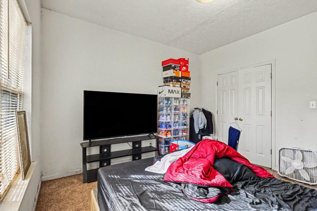 742 Boston Common Property Photo 17