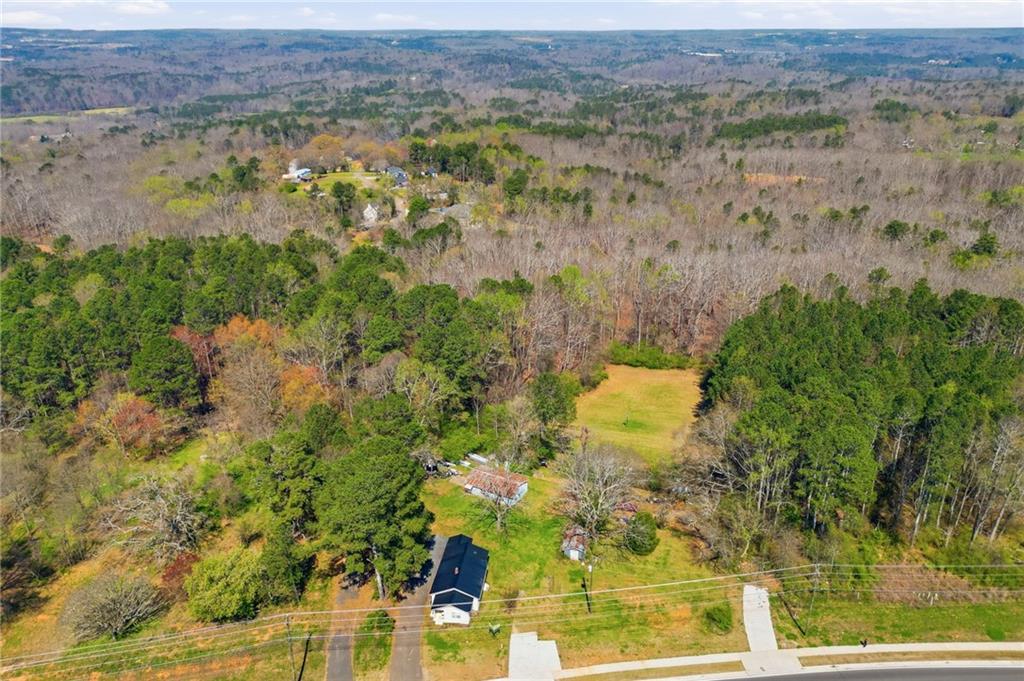 3823 Cumming Highway Property Photo 1