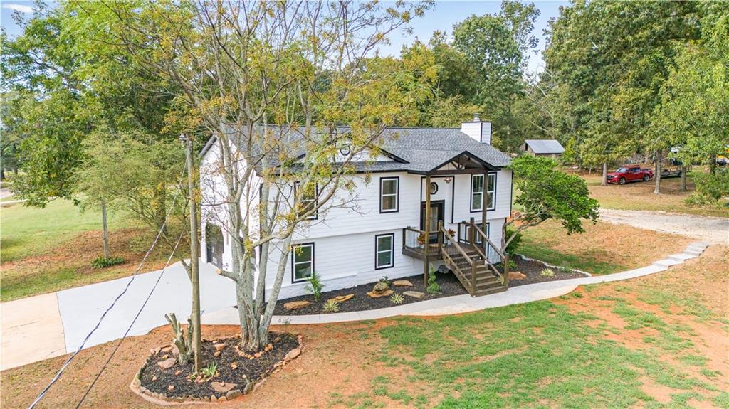 4515 Highway 60 Property Photo 3