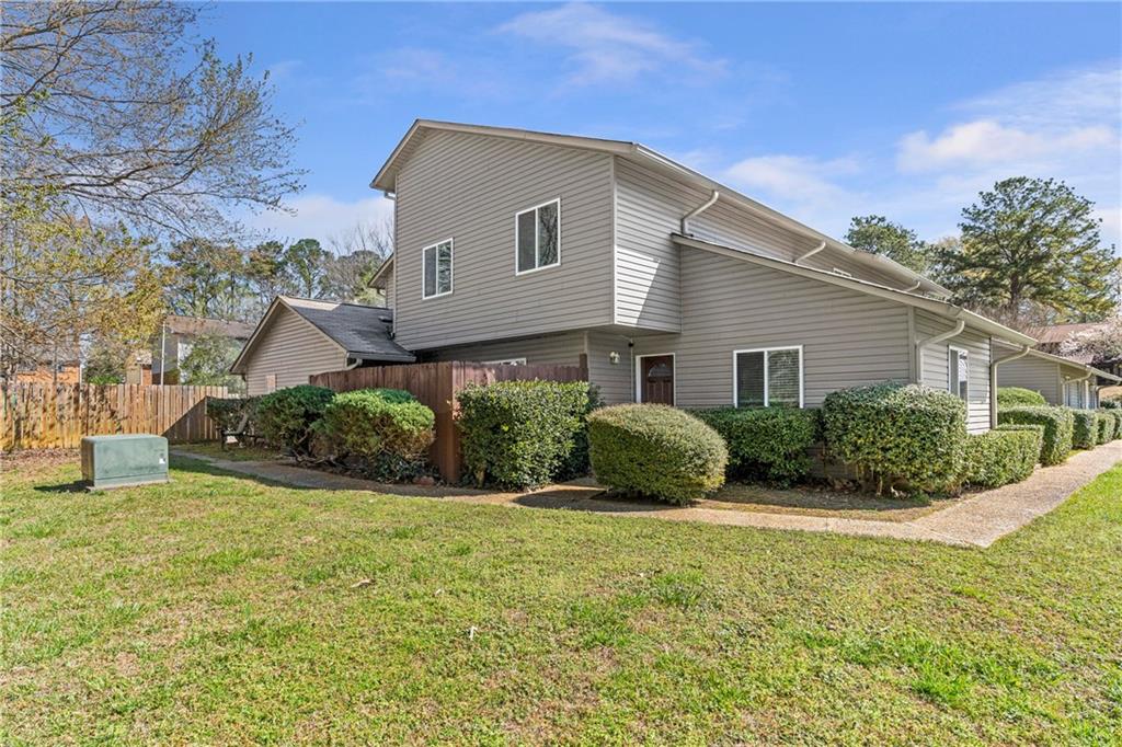 4908 Willow Lane Property Photo 1