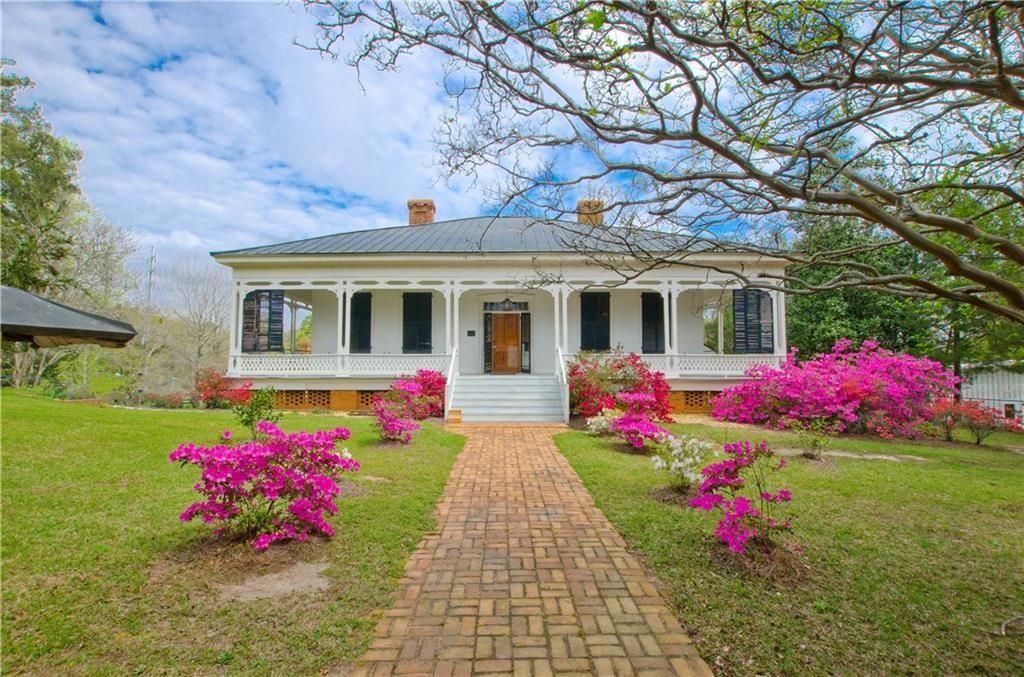 732 McGarrah Street Property Photo 1