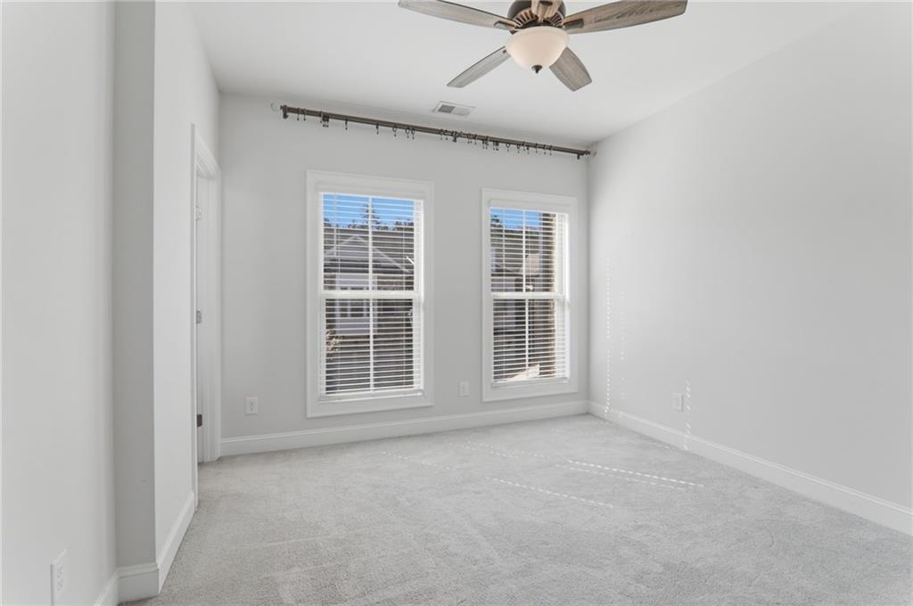 2051 Glenview Park Circle Property Photo 30