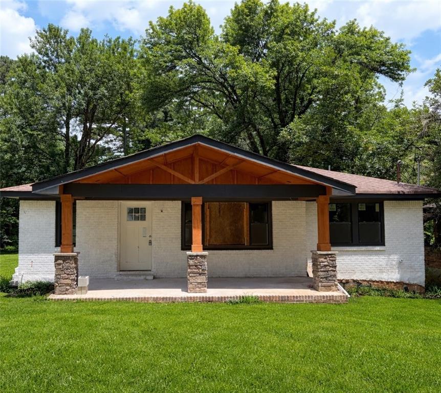 2453 Ivydale Drive Sw Property Photo 1
