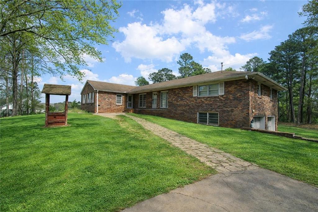 3191 Ernest W Barrett Parkway Nw Property Photo 1