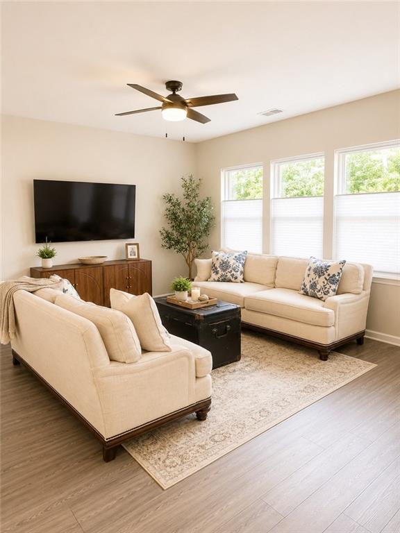 2009 Lanier Harbor Point Property Photo 8