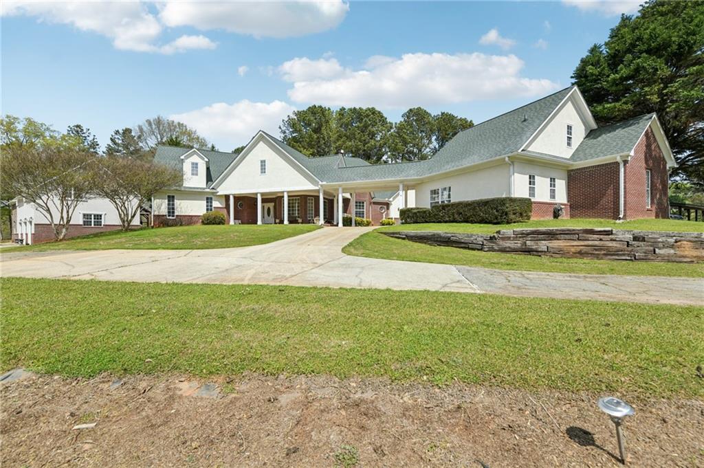 228 Indian Creek Road Property Photo 1