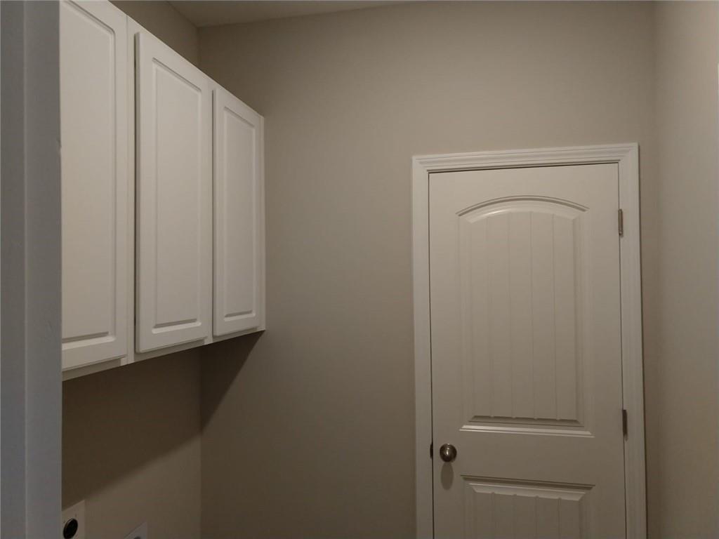 523 Headwind Way Property Photo 18