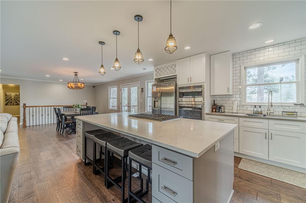 691 Harbor Cove Property Photo 11
