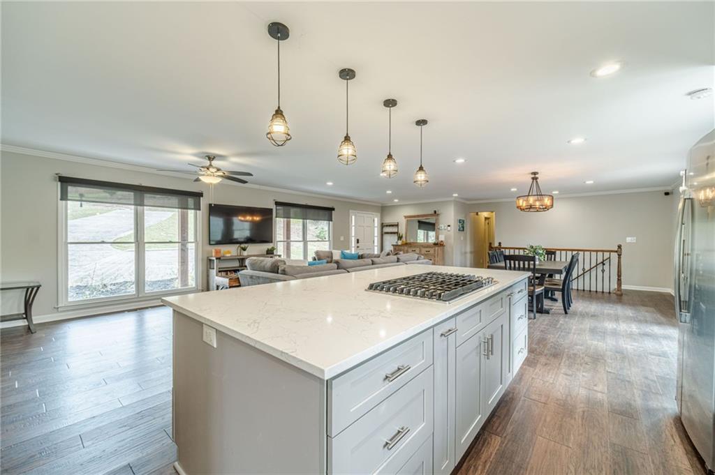 691 Harbor Cove Property Photo 15