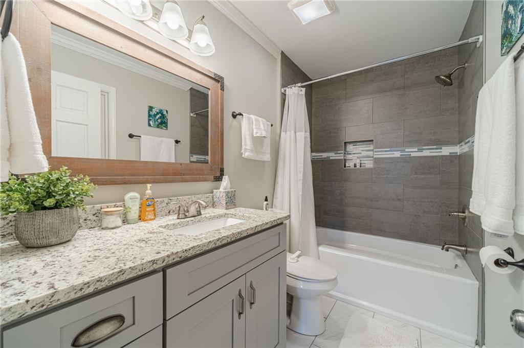 691 Harbor Cove Property Photo 34