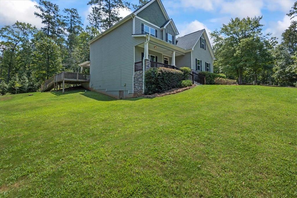 102 River Point Road Property Photo 3