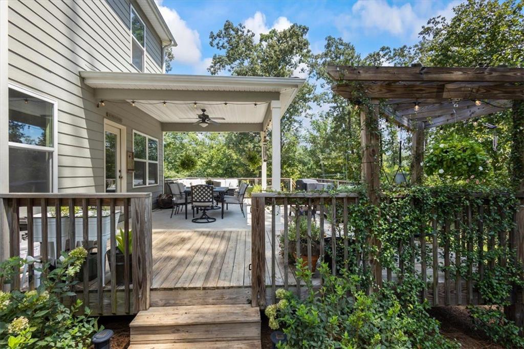 102 River Point Road Property Photo 37