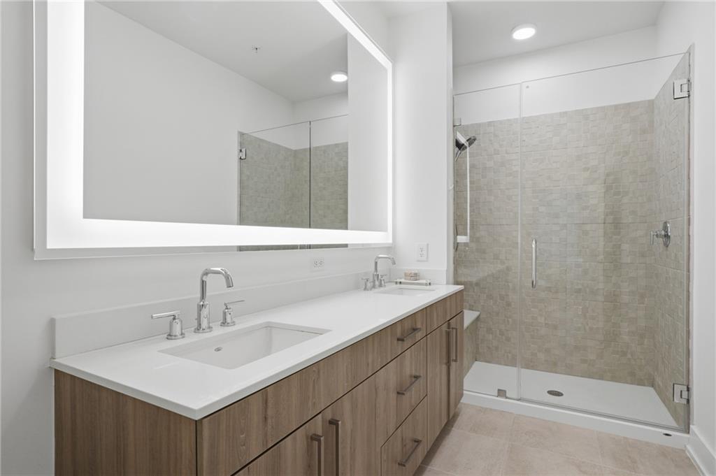 775 Juniper Street Ne Unit 322 Property Photo 15