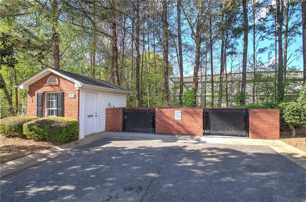 618 Manor Way Property Photo 32