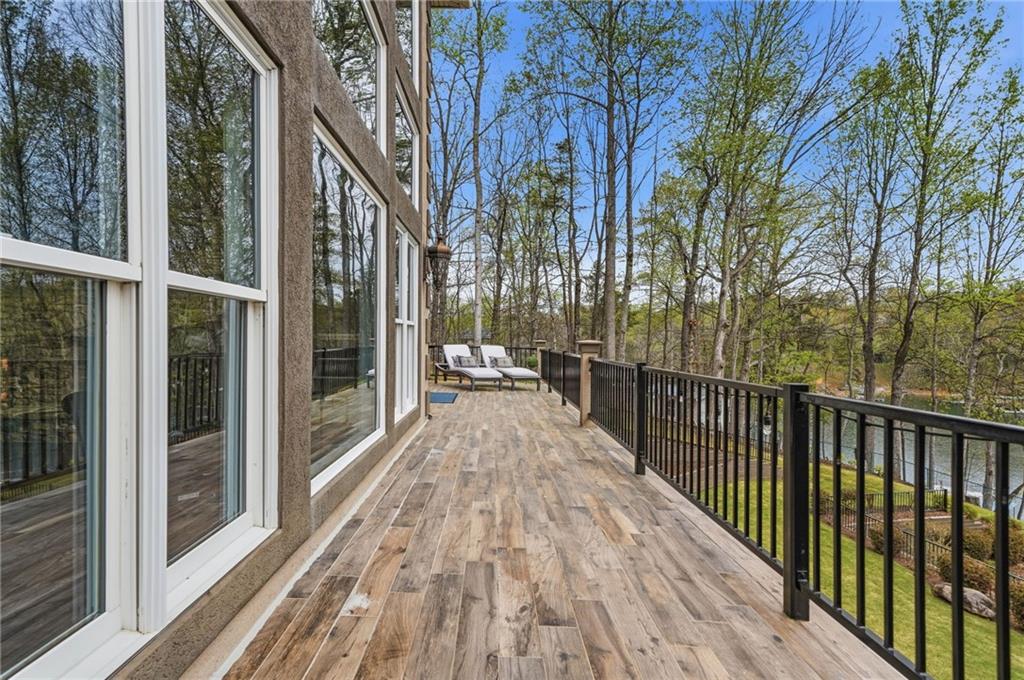 8970 Fields Way Property Photo 9