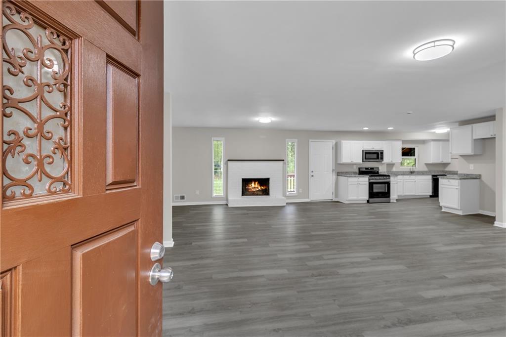 5521 E Wind Drive Sw Property Photo 5