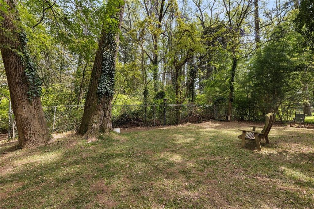 747 Lullwater Road Ne Property Photo 8