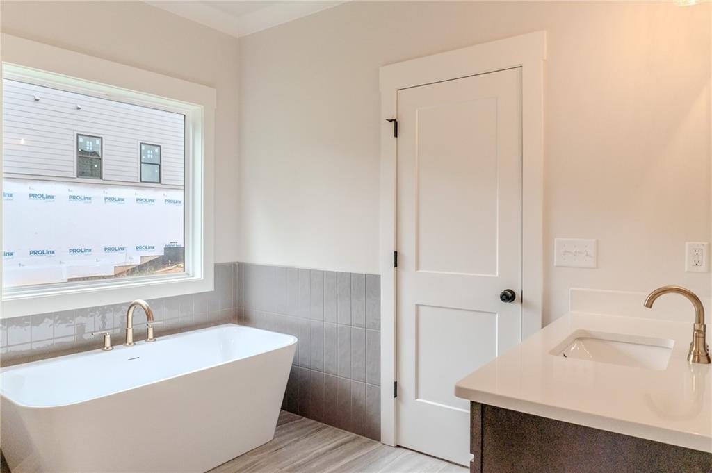 135 River Ridge Walk Property Photo 22
