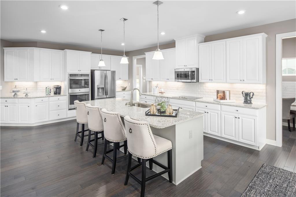 7744548 Property Photo 2