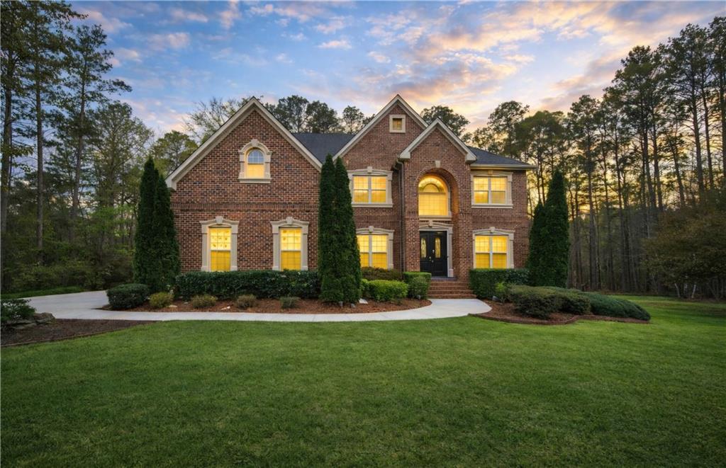 2704 Ivy Circle Property Photo 1