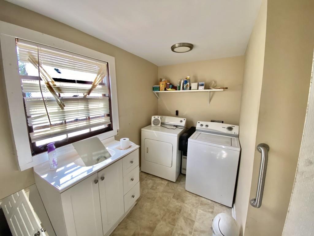 7744878 Property Photo 17