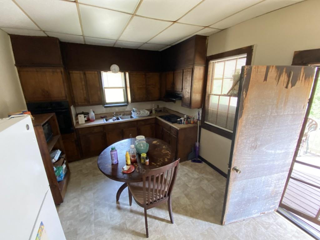 7744878 Property Photo 19