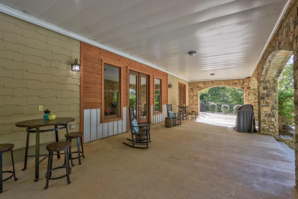 6190 Crestline Drive Property Photo 16