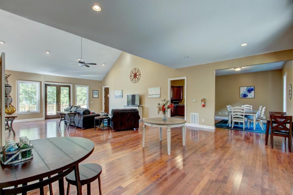 6190 Crestline Drive Property Photo 19
