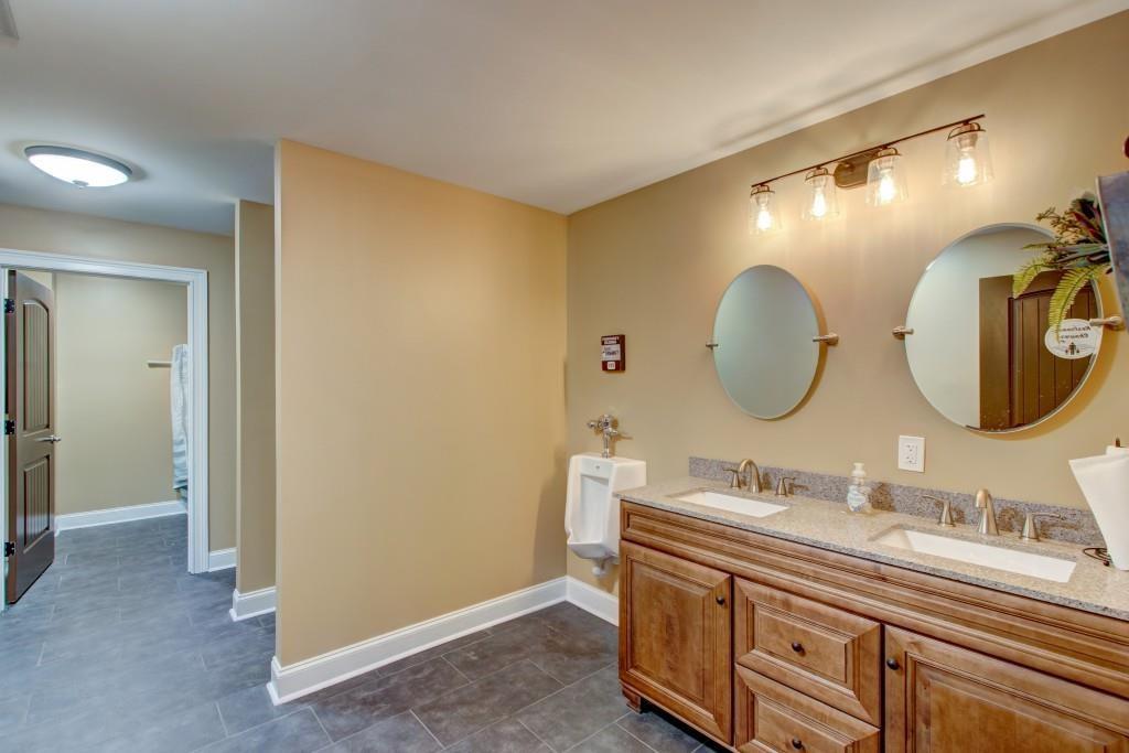 6190 Crestline Drive Property Photo 28