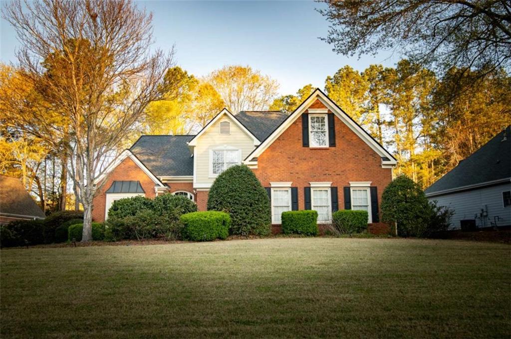 8384 Fairway Drive Property Photo 3