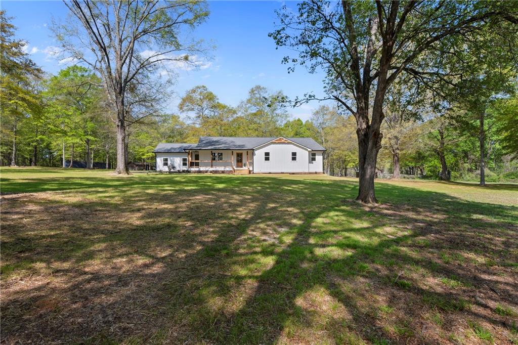 401 Coleman Drive Property Photo 2