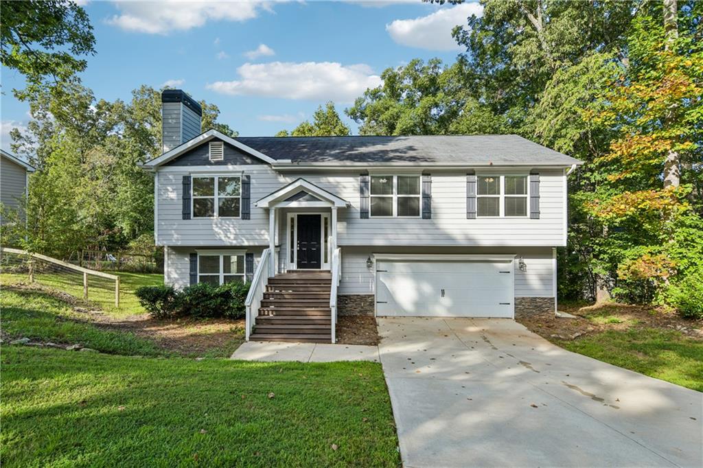 3983 Fraser Circle