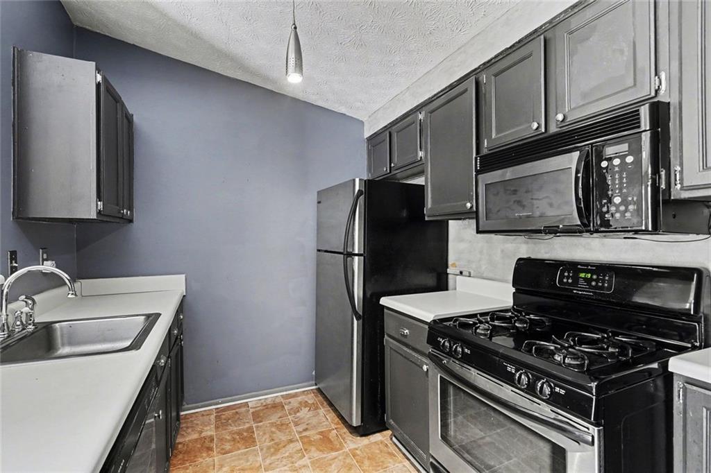 1325 Keys Lake Drive Ne Property Photo 3